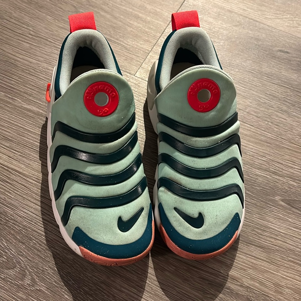 Nike Dynamo Go Little Kids' Easy On/Off Shoes
 3Y
